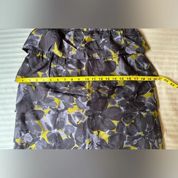 J. Crew•strapless silk mini dress•women’s 6•black/gray floral•peplum/ruffle - Picture 7 of 14